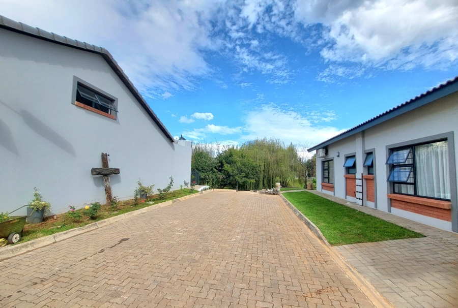 2 Bedroom Property for Sale in Ifafi North West
